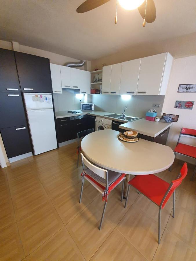 Room In Benidorm Downtown En Piso Compartido Alicante Exterior foto