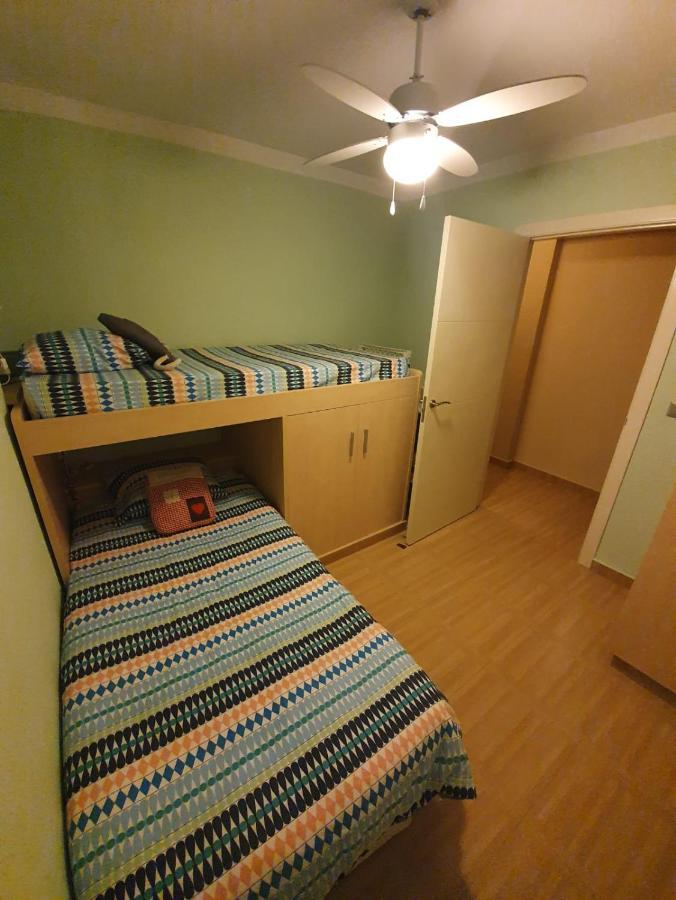 Room In Benidorm Downtown En Piso Compartido Alicante Exterior foto